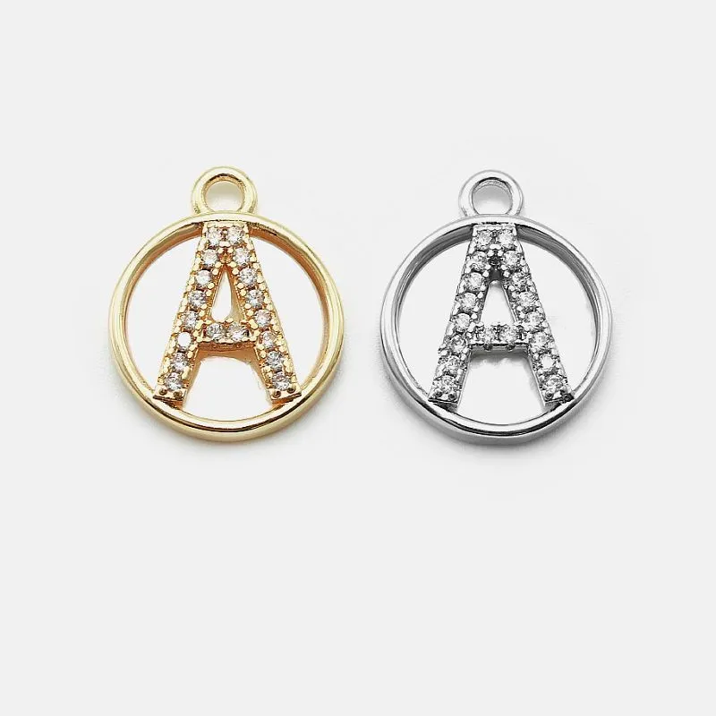 26 Pendant Cychwynnol yr Wyddor