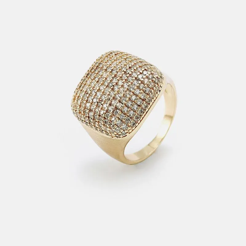 Merched Gwyn Zircon Pave Ring