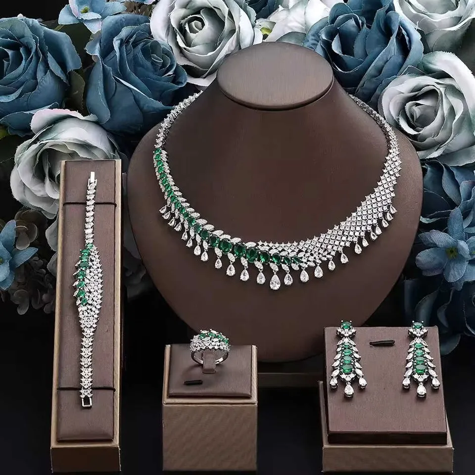 Setiau Emwaith Priodasol Saudi Arabeg